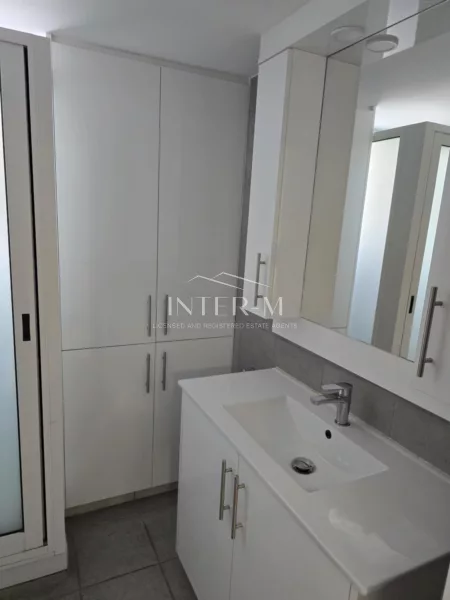 Spacious Fully Renovated 3-Bedroom Detached House For Rent In Zakaki, Limassol, Cyprus photo 3
