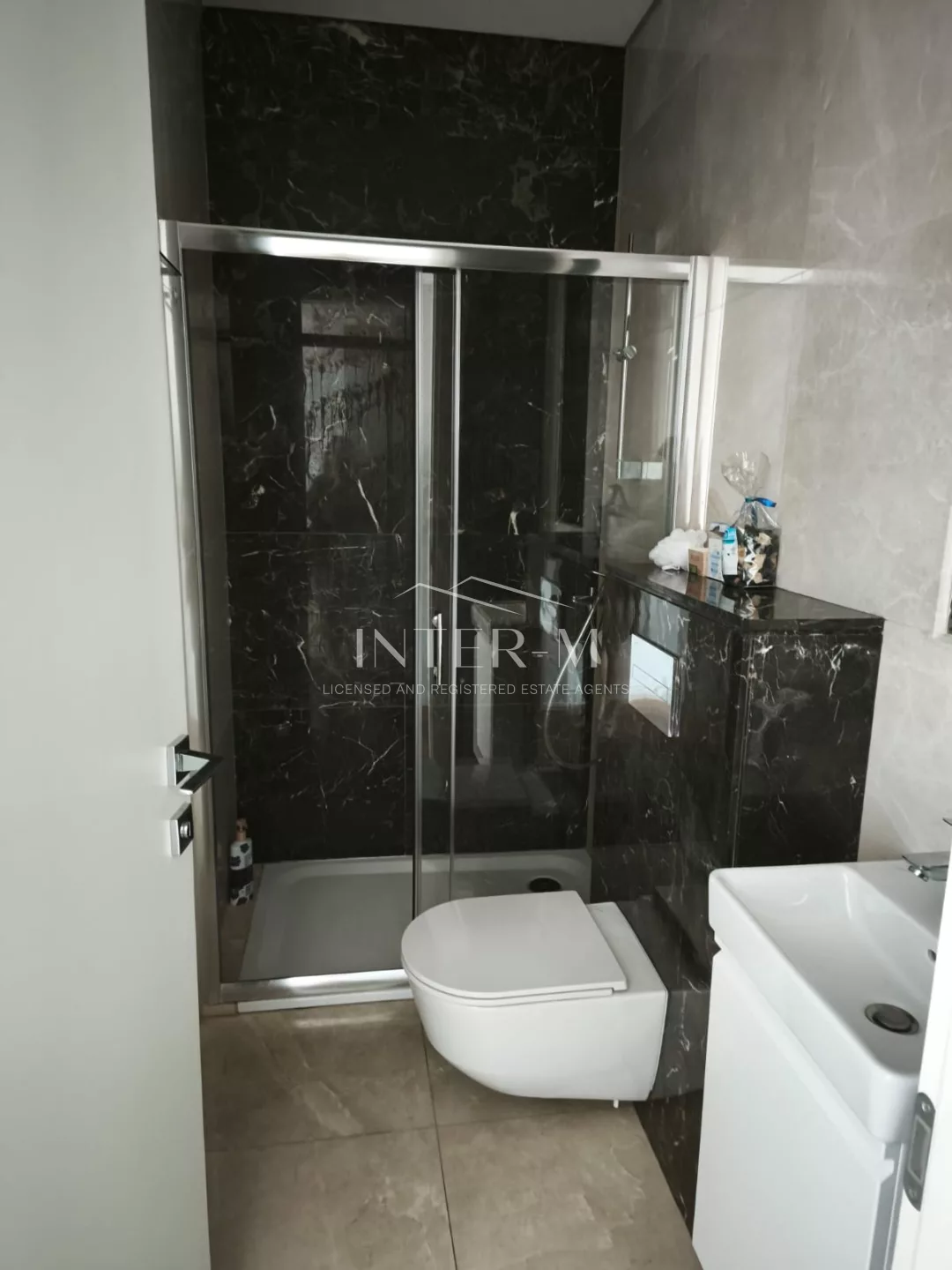 Unique 3-Bedroom Penthouse For Rent In Potamos Germasogeias, Limassol, Cyprus φωτογραφία 12