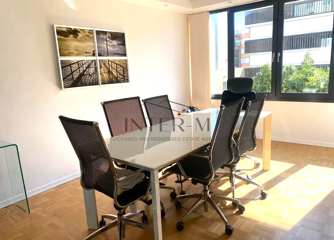 Spacious Office For Rent In Agios Nicolaos, Limassol, Cyprus(130 Sq.m) φωτογραφία 16