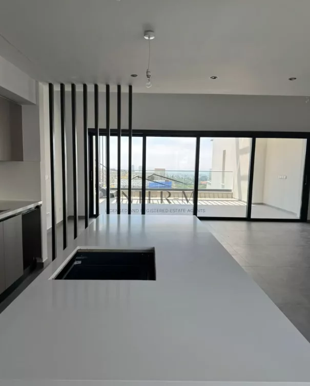 Brand New 4-Bedroom Luxury Penthouse For Sale – Germasogeia, Limassol ,Cyprus | Sea View | Roof Garden | Gated Complex φωτογραφία 9