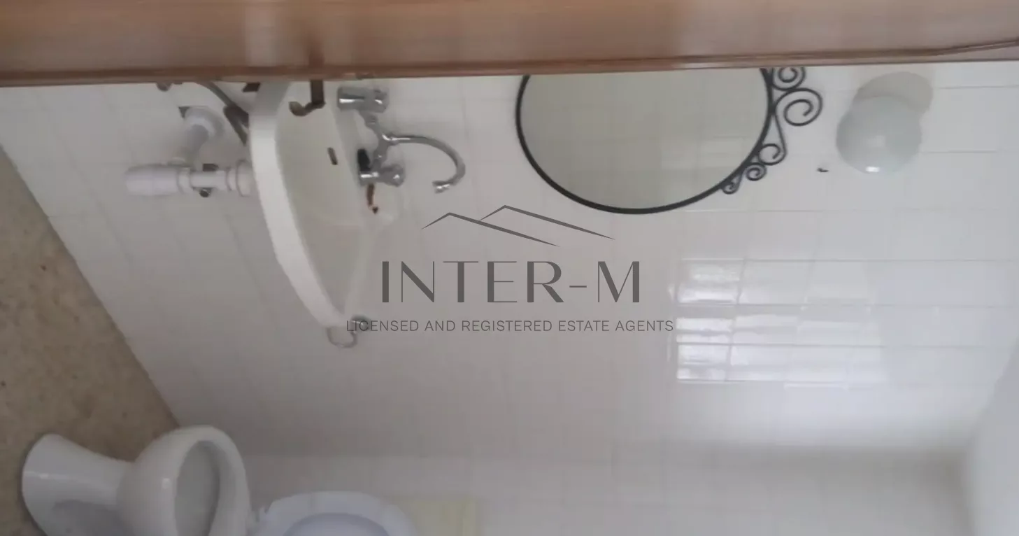 Building In Central Limassol, In Agios Nikolaos Limassol (242 Sq.m) photo 12