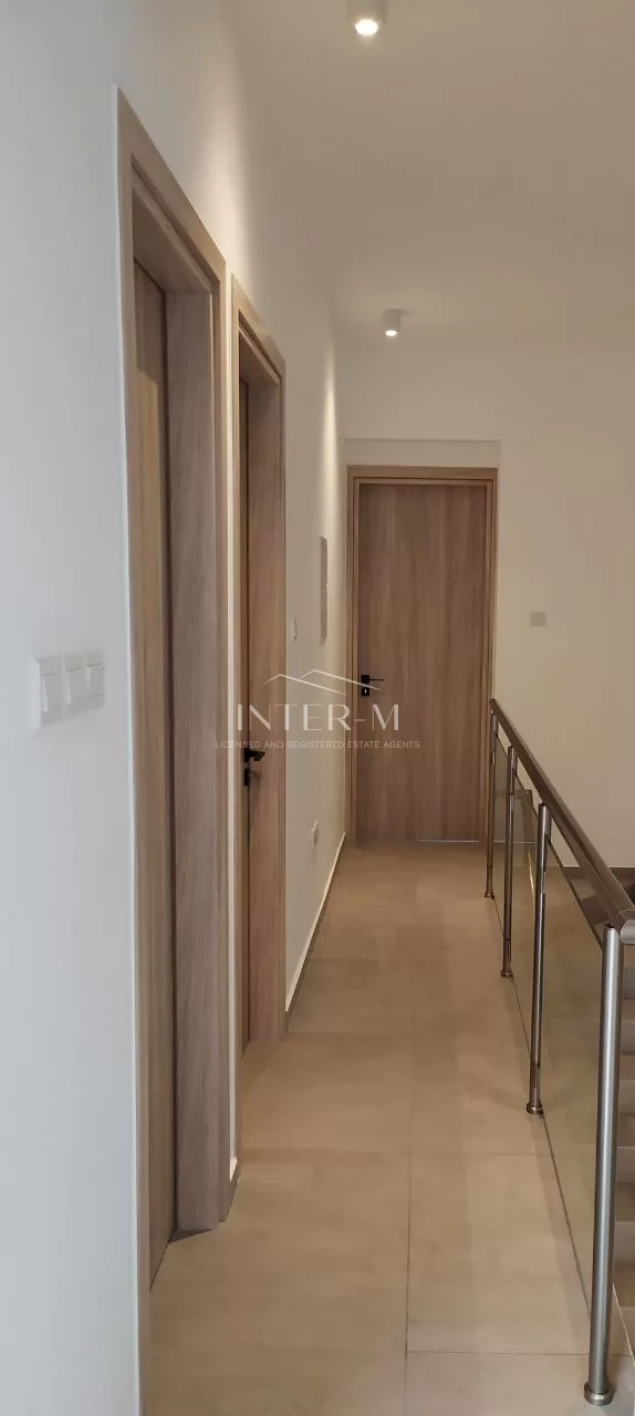 Modern Apartment For Sale In Agios Sylas , Limassol  (3 Bedroom) photo 17