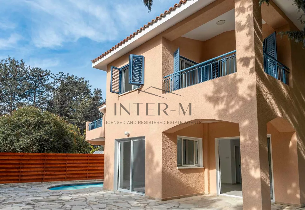 Charming Villa For Sale In Kato Paphos, Cyprus(3 Bedrooms)