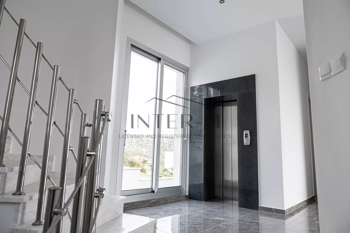 Amazing Villa In Agios Tychonas (5 Bedroom) (5 Bedroom) photo 6