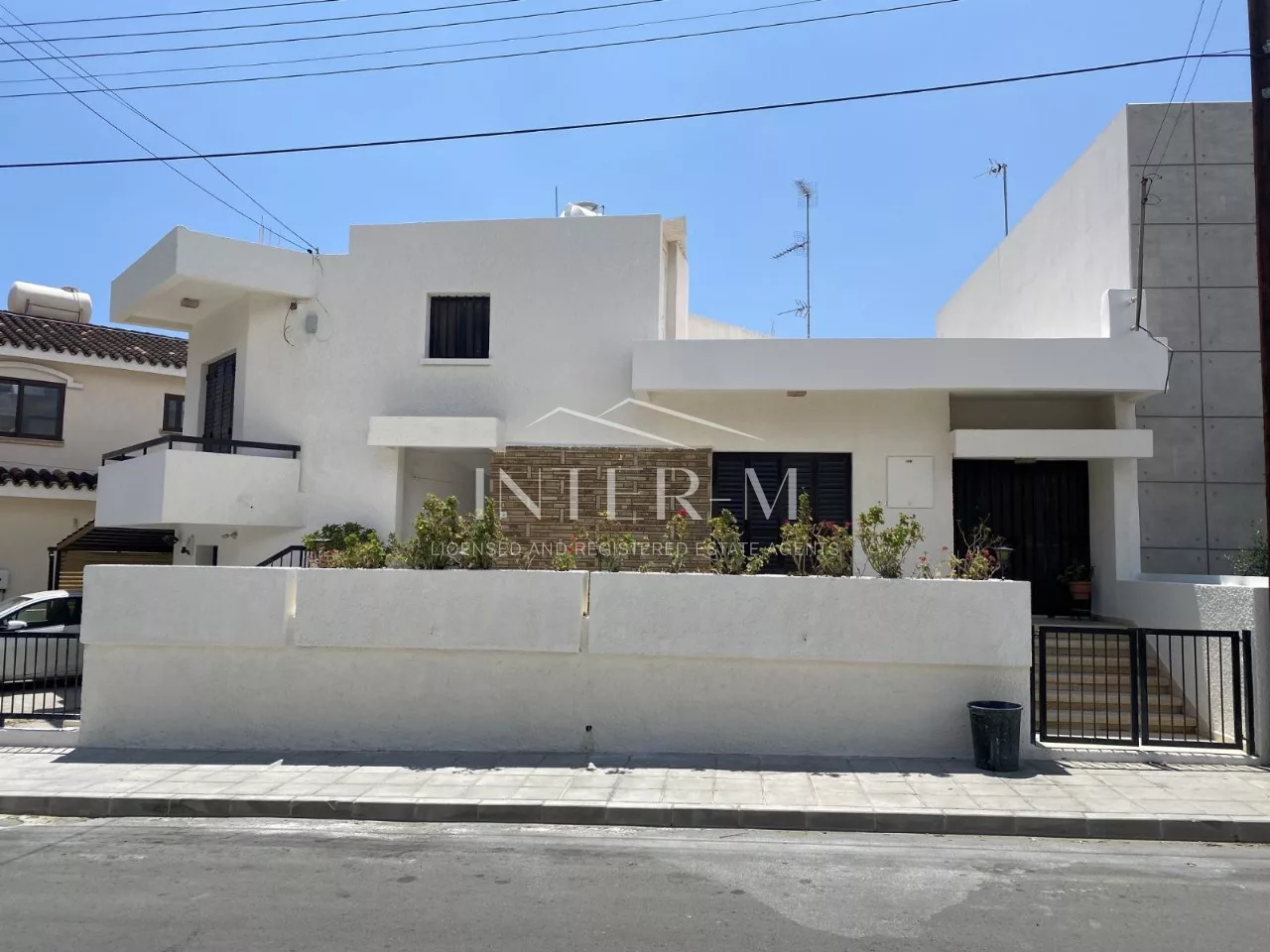 Beautiful Semi Detached House For Rent In Limassol, Cyprus [1700 Per Month] (3 Bedroom)