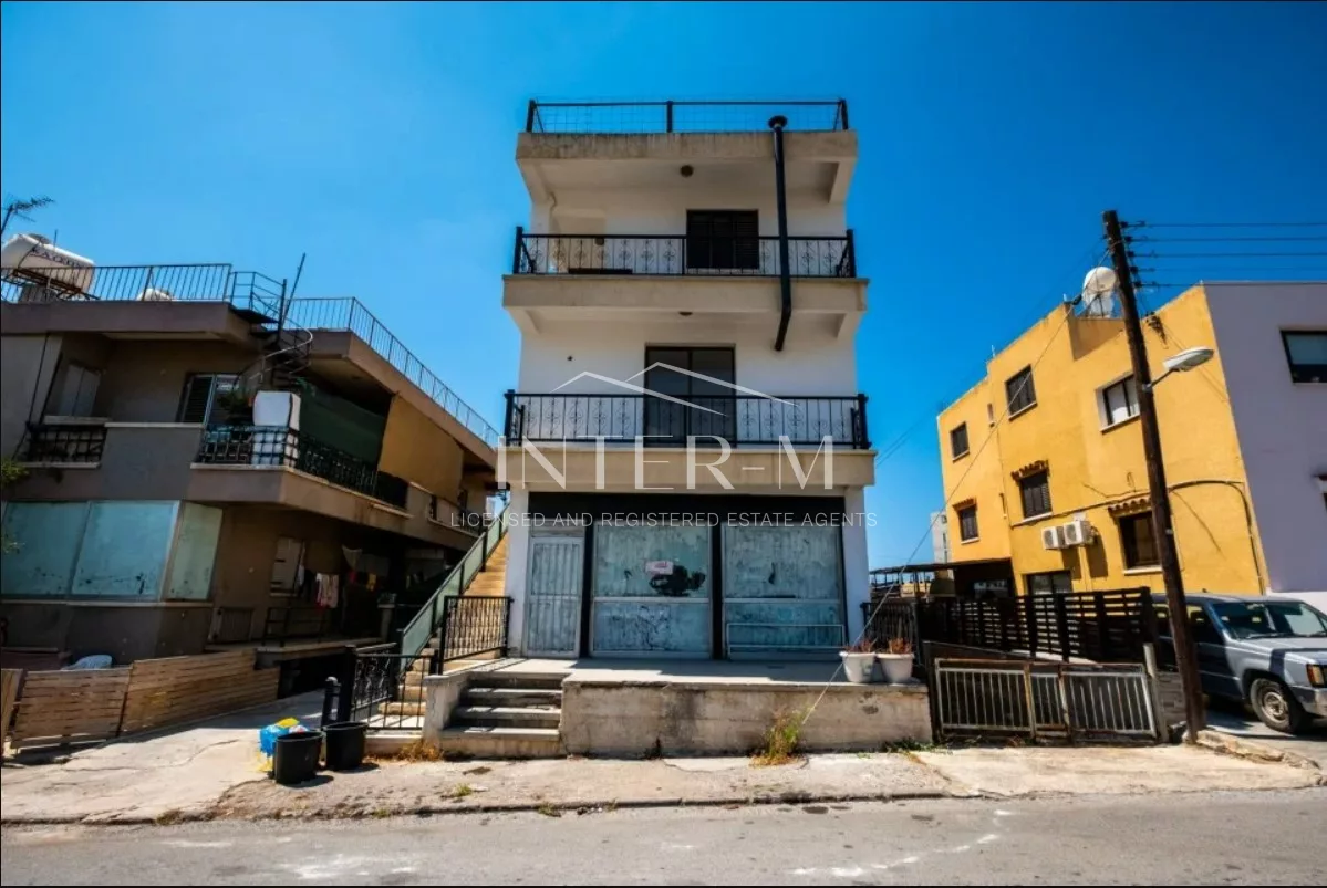 Mixed Used Building In Paphos Central photo 2