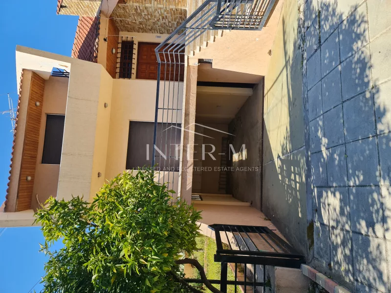 Villa In Agios Athanasios For Rent  (4 Bedroom) photo 3