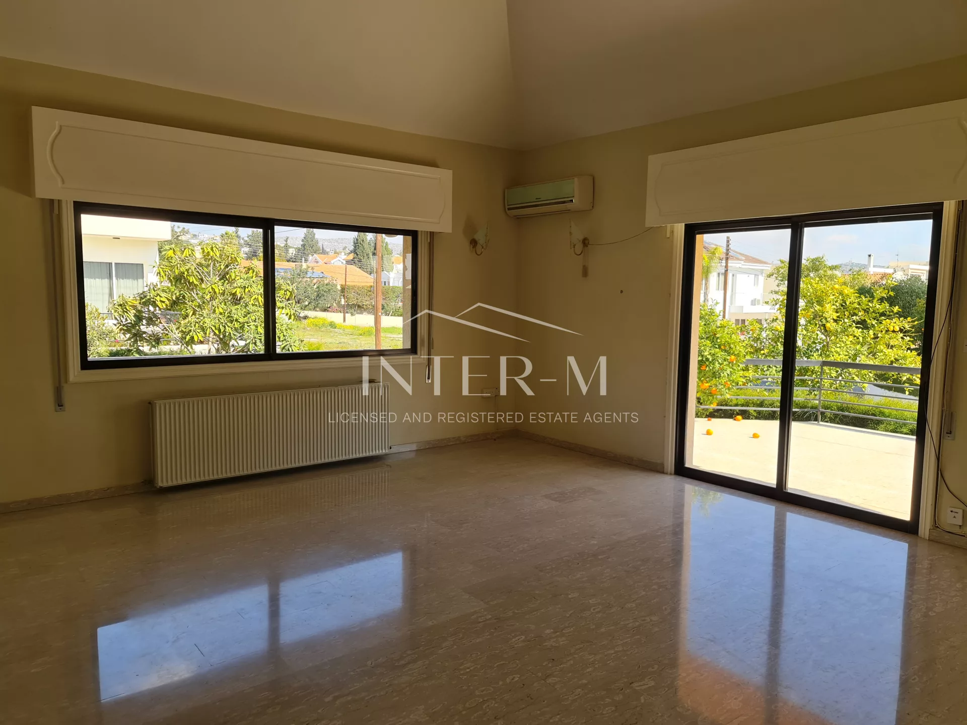 Villa In Agios Athanasios For Rent  (4 Bedroom) φωτογραφία 9