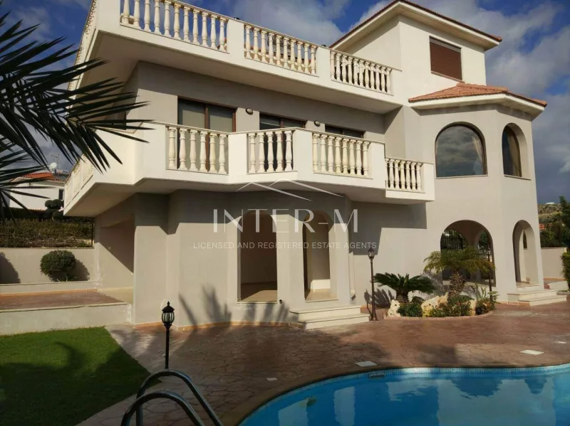 Luxury Villa For Sale In Agios Athanasios , Limassol(5 Bedroom)