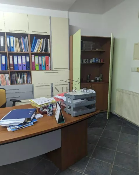 Upprer Floor Office Or Private Institute For Rent,Mesa Geitonia, Limassol φωτογραφία 3