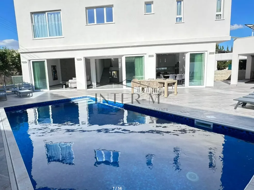 Bel Air Gardens Apartment 205, Block Zefiro photo 9