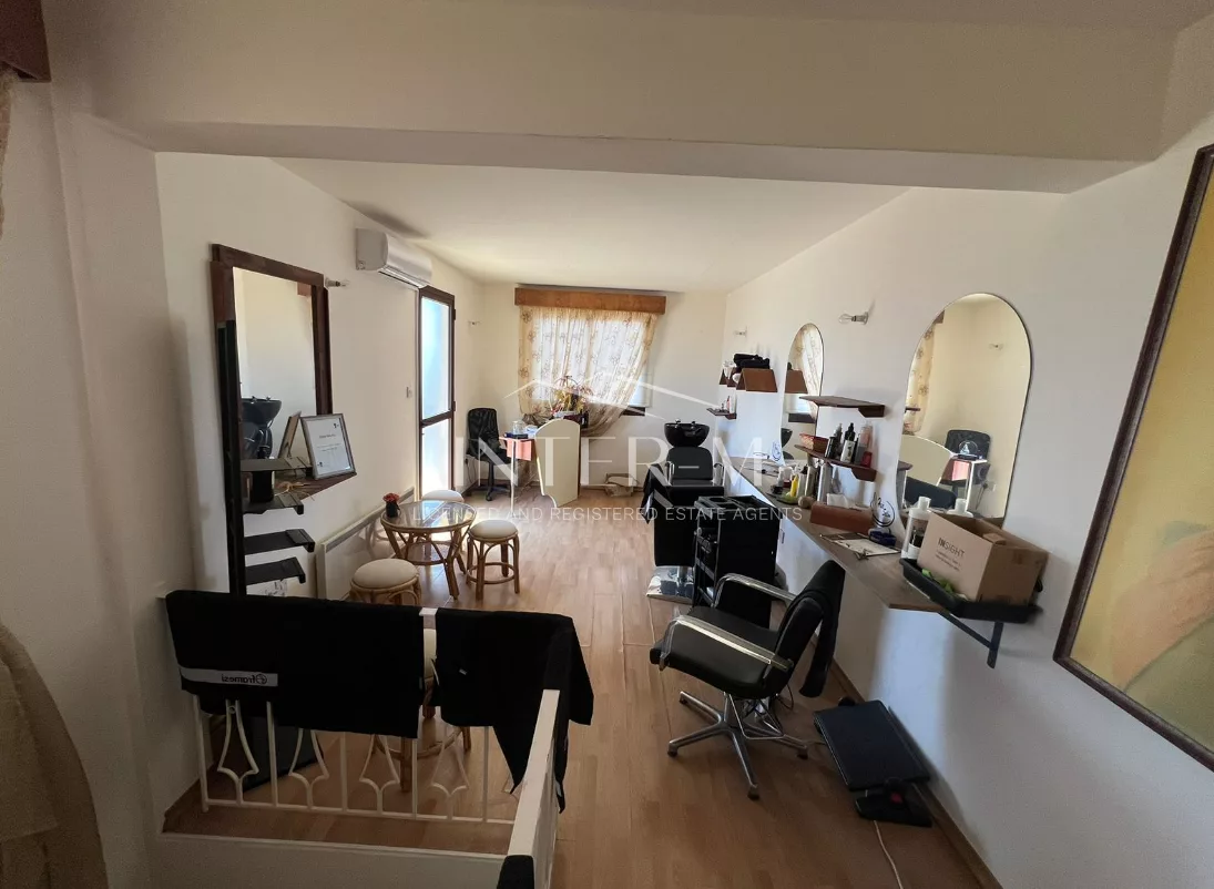 Beautiful Upper Floor For Sale In Zakaki, Limassol (3 Bedroom) photo 9
