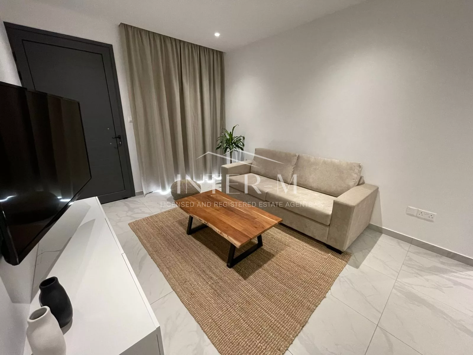 Apartment For Sale In Kato Paphos  (2 Bedroom) φωτογραφία 18