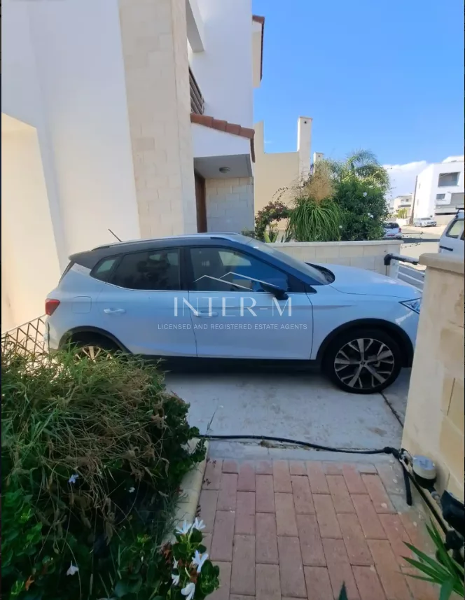 4-Bedroom Detached House For Sale In Episkopi, Limassol (4 Bedroom) φωτογραφία 9