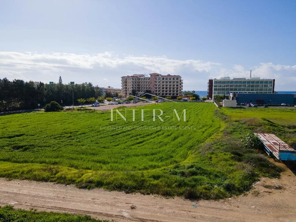 For Sale - Touristic Land In Geroskipou  (10724 Sq.m) photo 6
