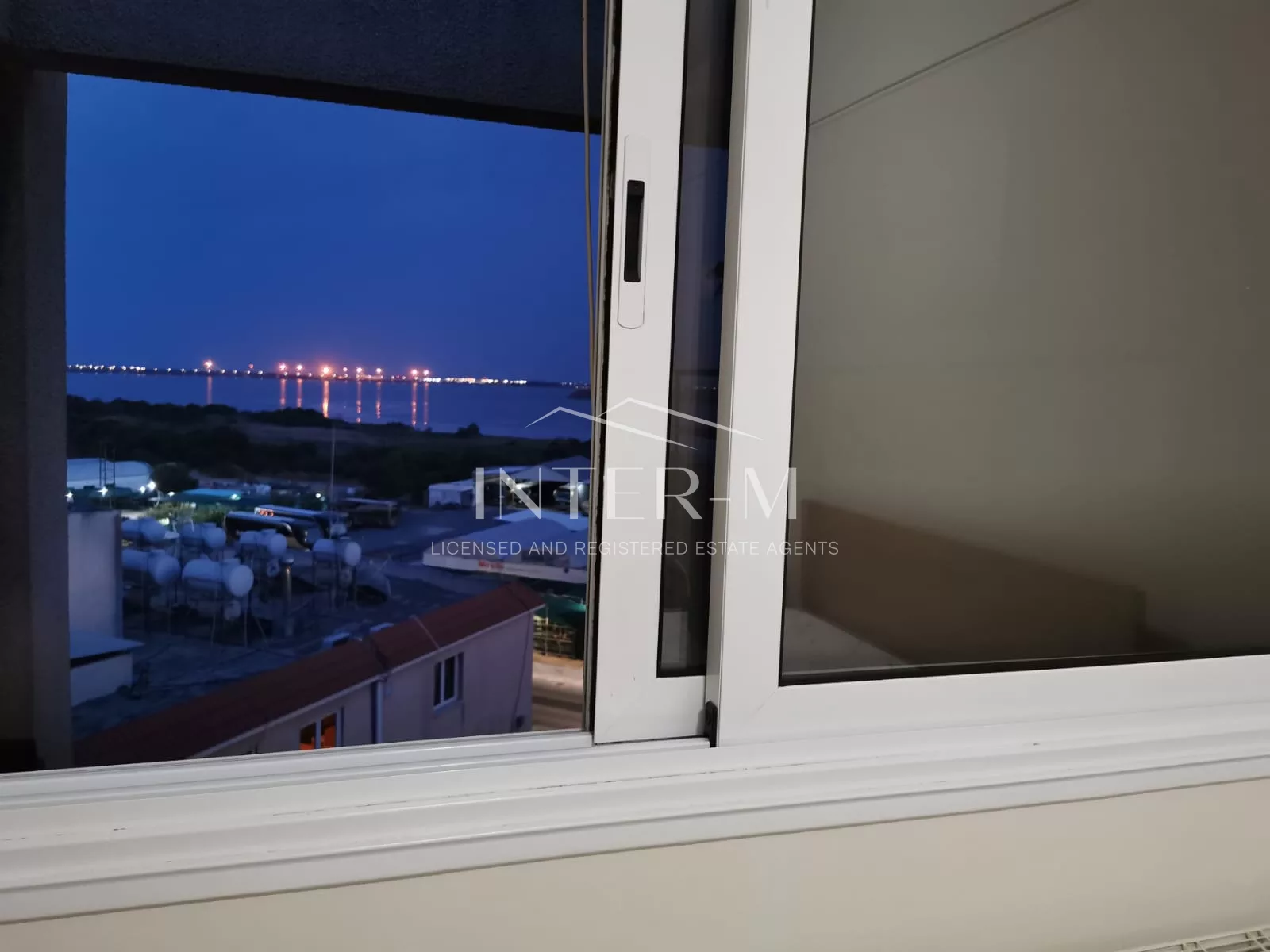Penthouse For Sale In Agios Nicolaos ,Larnaca  (3 Bedroom)