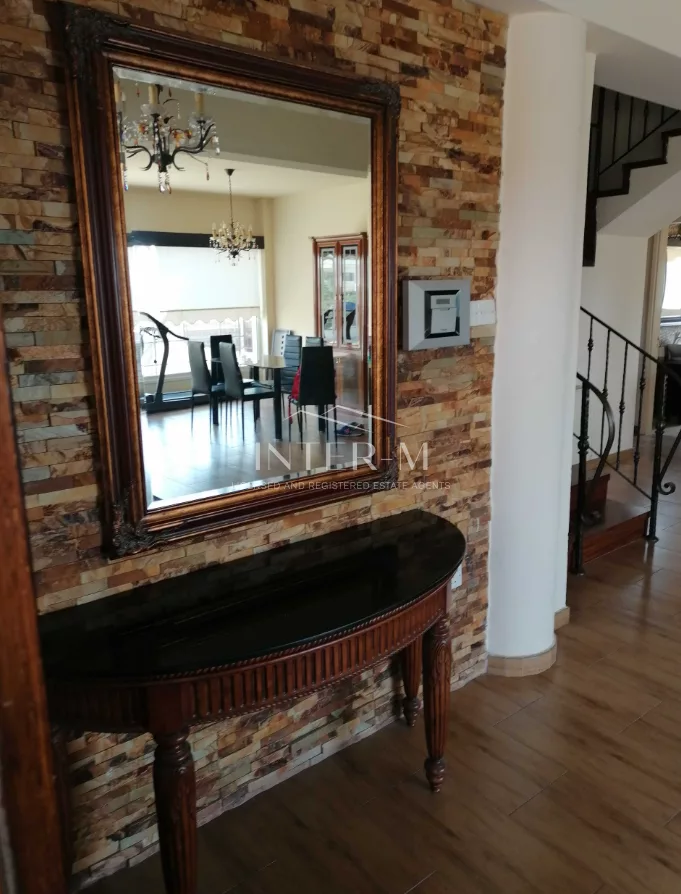 Beautiful Semi-Detached House  For Sale In Agios Sylas , Limassol  (6 Bedroom) photo 10