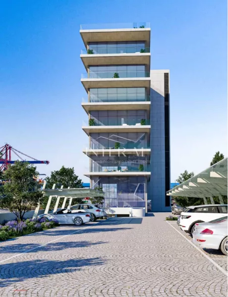 Ground Floor Shop For Sale Near The Port Of Limassol photo 5