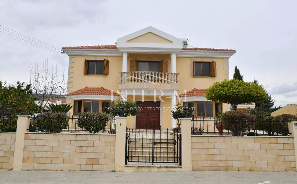 Beautiful Villa For Rent,Limassol Apesia  (4 Bedroom)