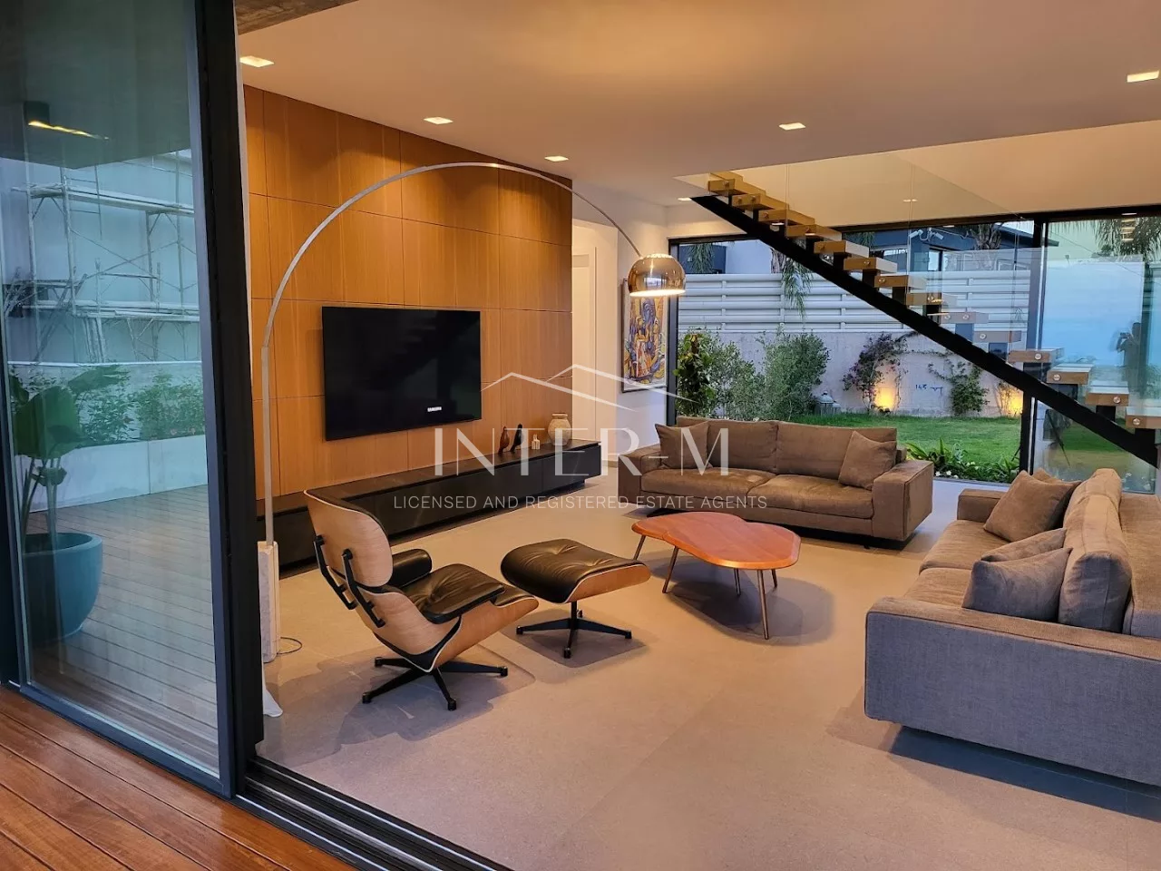 Incredible Villa For Sale In Episkopi (3 Bedroom+Office) photo 6