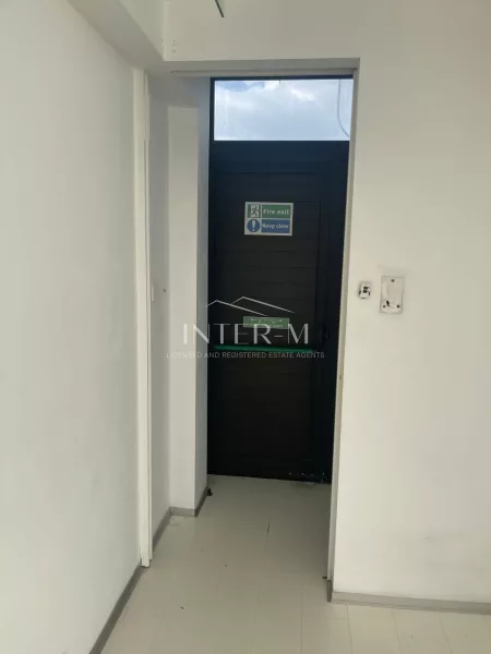 Shop For Rent In Ayios Georgios Havouzas, Limassol photo 2