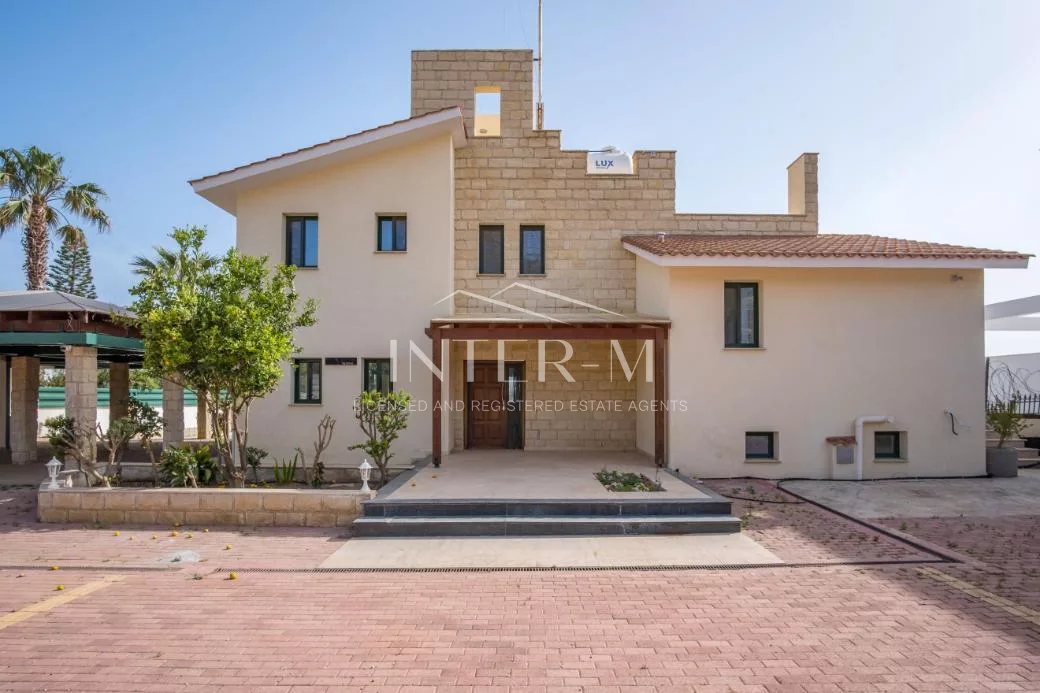 For Sale - Detached House In Peyia, Paphos (3 Bedroom) photo 5