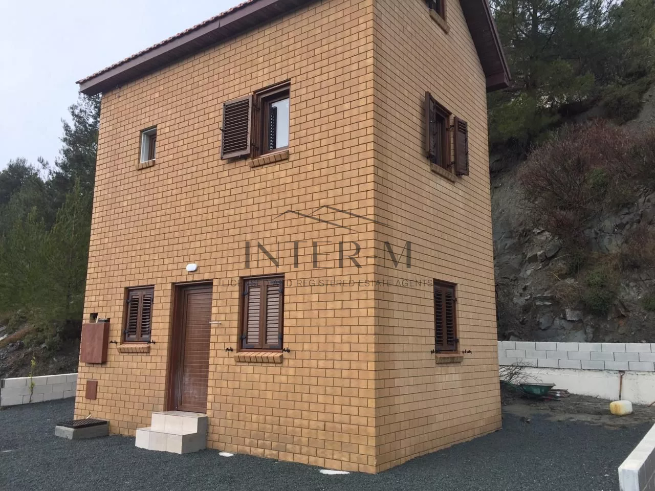 3 Floor Detached House In Kyperounta (2 Bedroom)