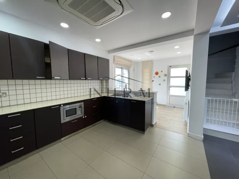 House For Sale In Agios Athanasios Limassol (3 Bedroom) φωτογραφία 3