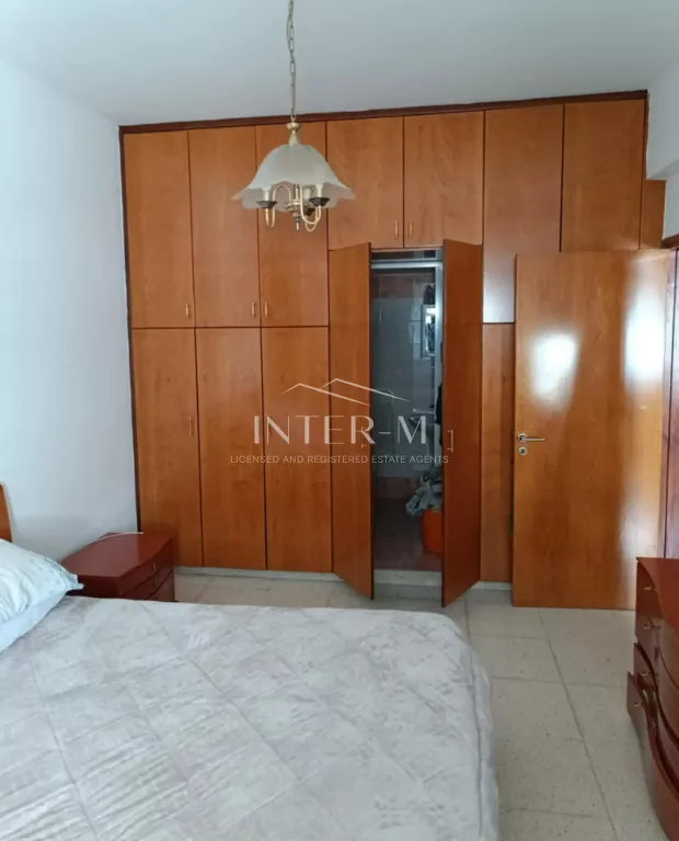 For Sale: Spacious 6-Bedroom Maisonette In Oroklini, Larnaca,Cyprus (6 Bedroom) photo 7