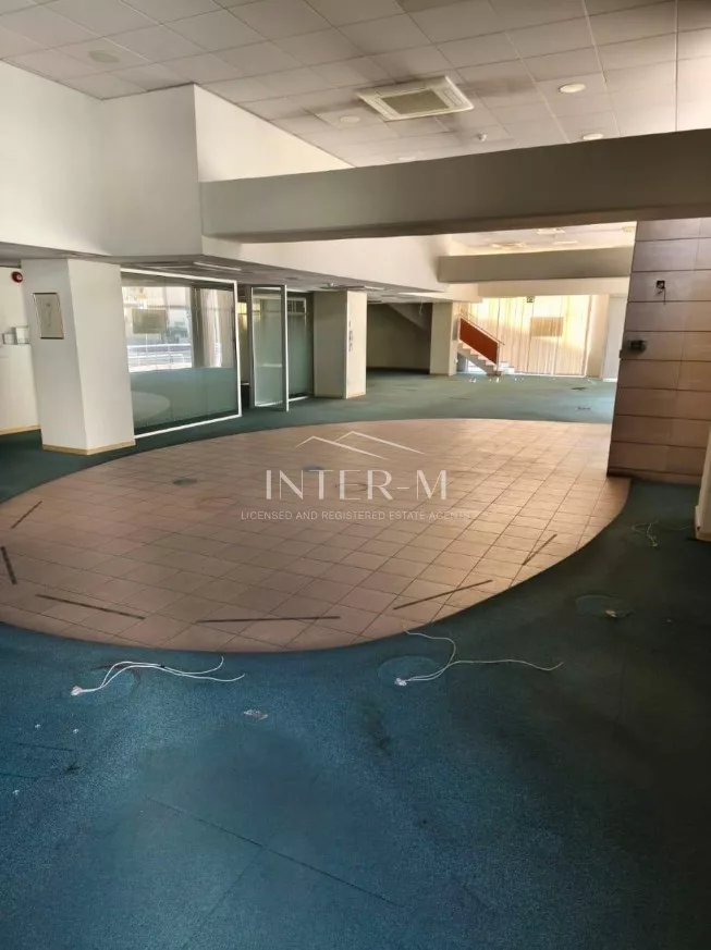 Commercial Space For Rent In Agioi Omologites, Nicosia, Cyprus (359 Sq.m) φωτογραφία 4