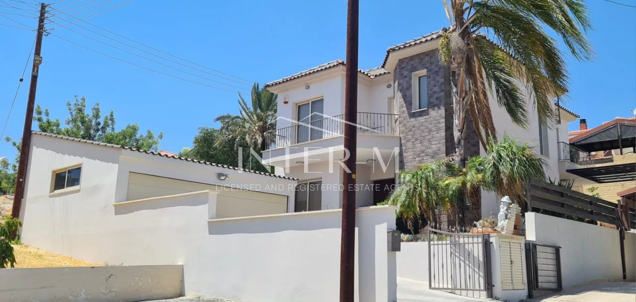 Elegant 3-bedroom Detached House Fоr Sаle In Agios Loukas, Kolossi, Cyprus