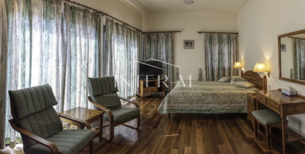 Beautiful Villa For Rent In Moniatis, Limassol (10 Bedroom) photo 31