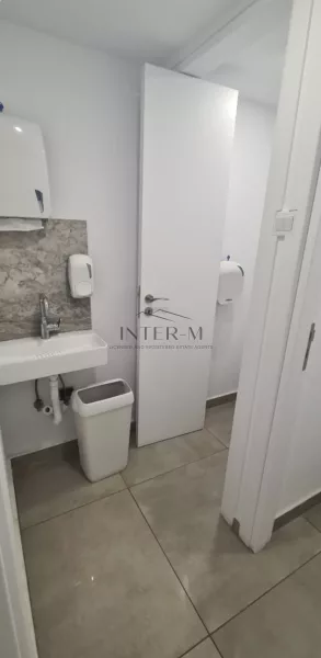 Business Office For Rent In Agia Zoni,Limassol (4 Bedroom) photo 4
