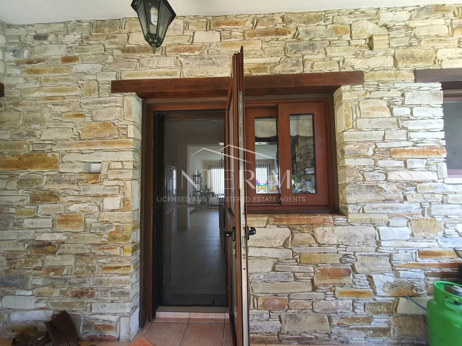Detached House For Sale With Swimming Pool In Psevdas Village, Larnaca (2 Bedroom) photo 6