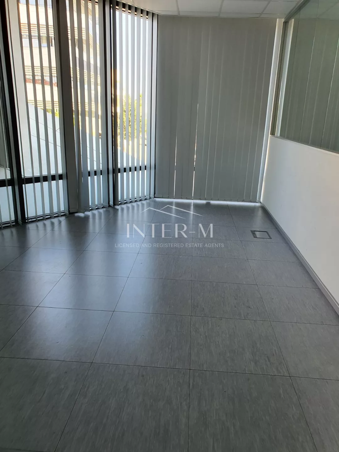 Modern Offices For Rent In Mesa Geitonia (7 Bedroom) φωτογραφία 10