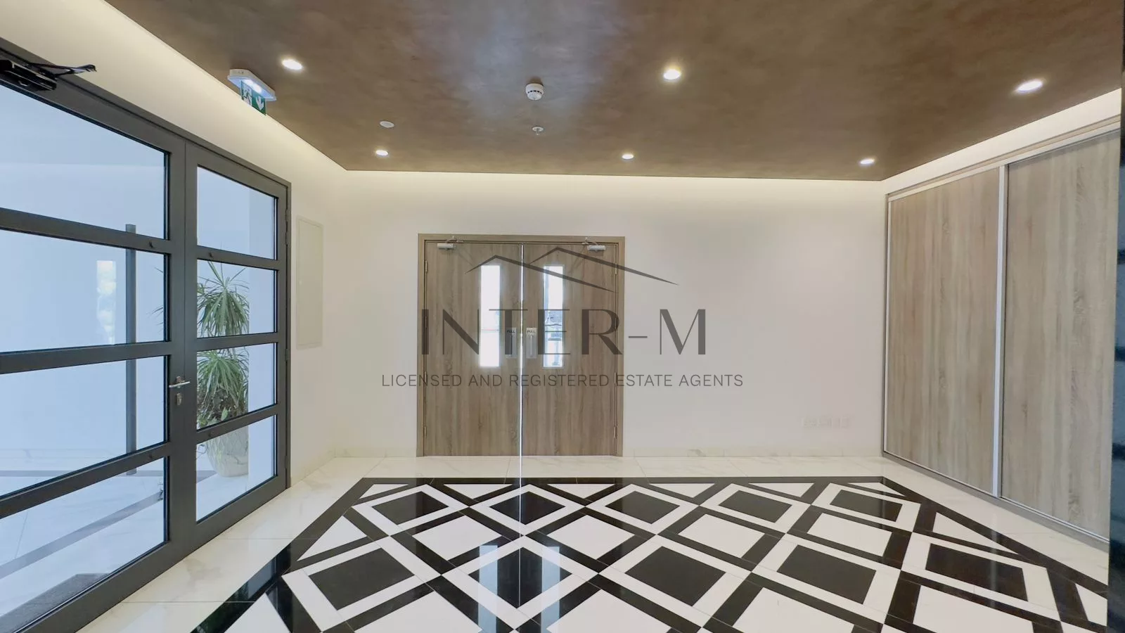 Brand New Luxury Apartment For Rent In Mouttagiaka,  Limassol  (5 Bedroom) photo 19
