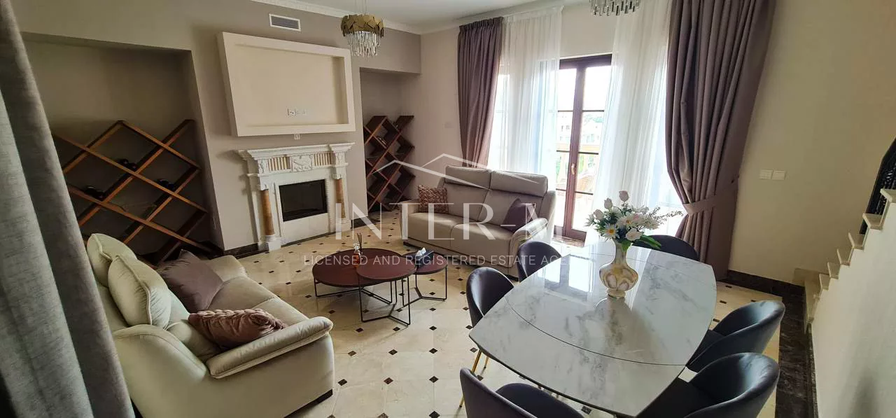 Luxury Penthouse For Rent In  Germasogeia , Limasool  (3 Bedroom)
