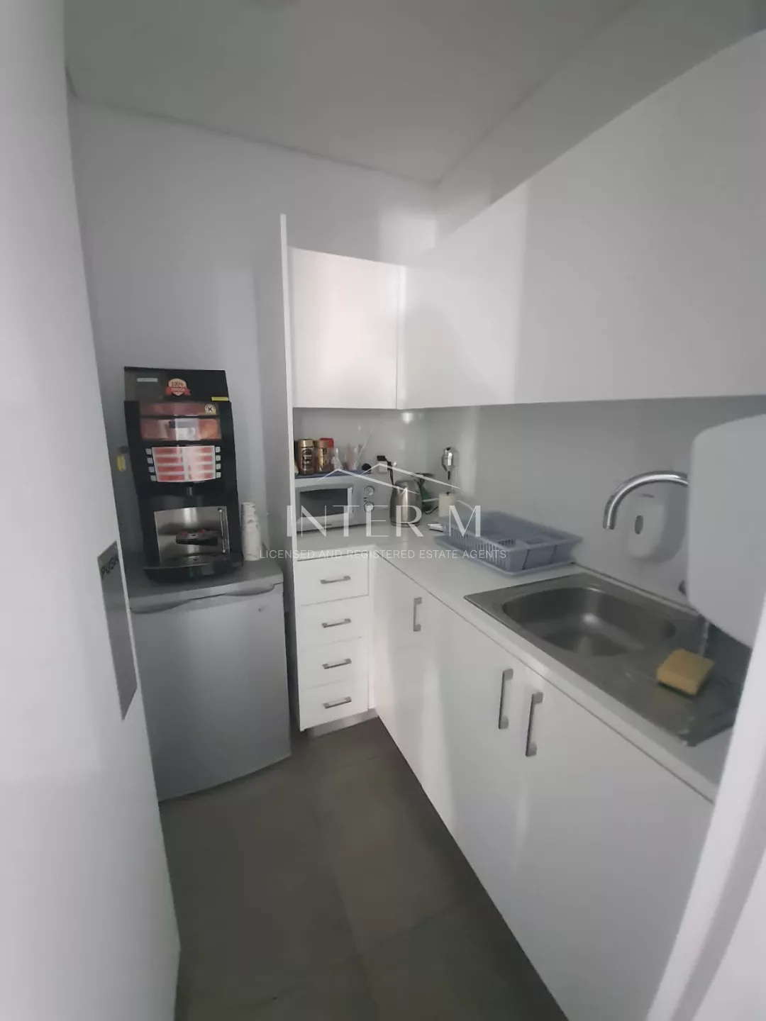 Offices For Rent In Kapsalos Area, Limassol photo 10