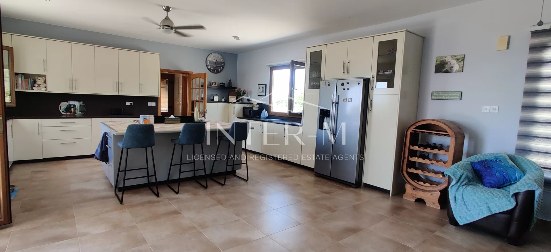 Beautiful Four-Bedrooms House For Sale  (4 Bedroom) φωτογραφία 1