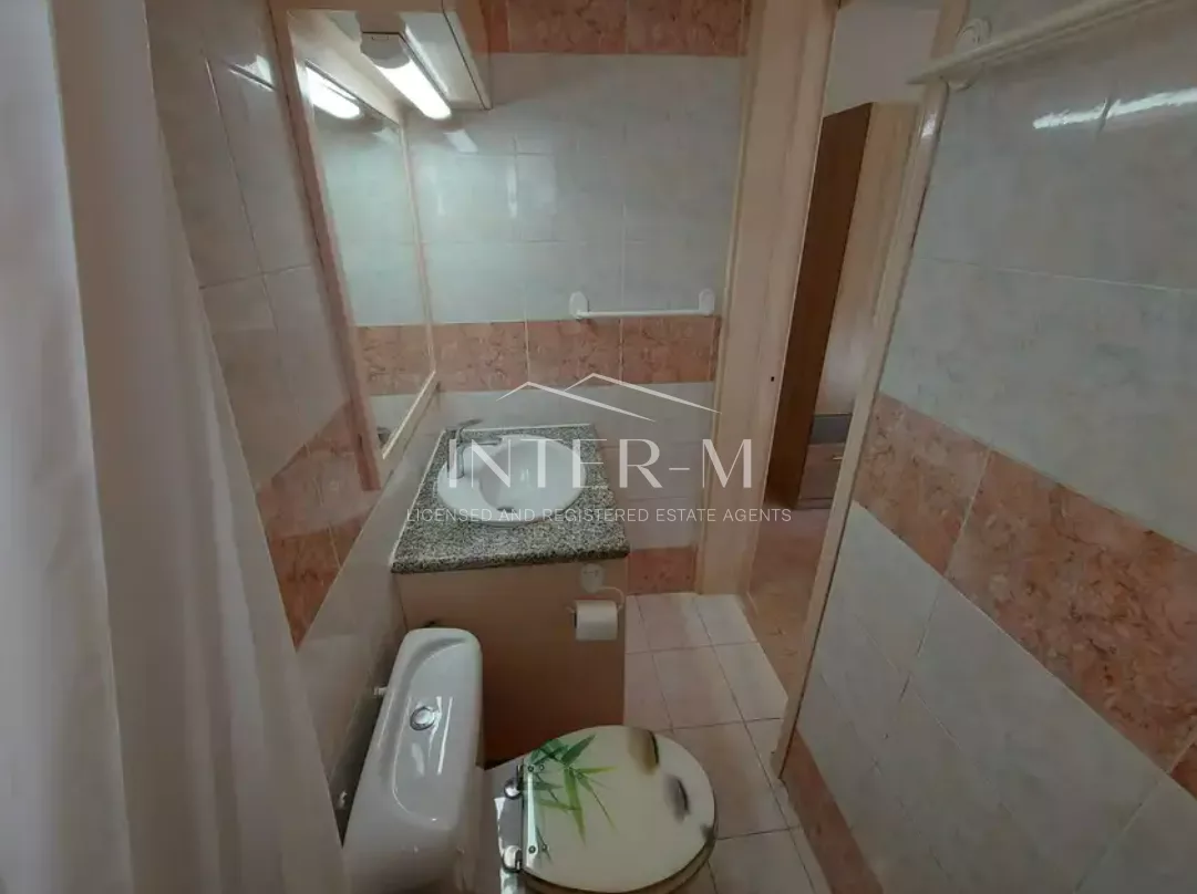 Beautiful Apartment To Rent,In Agios Georgios, Limassol (1 Bedroom) photo 8