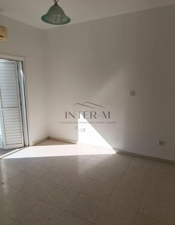 For Sale: Spacious 6-Bedroom Maisonette In Oroklini, Larnaca,Cyprus (6 Bedroom) photo 15