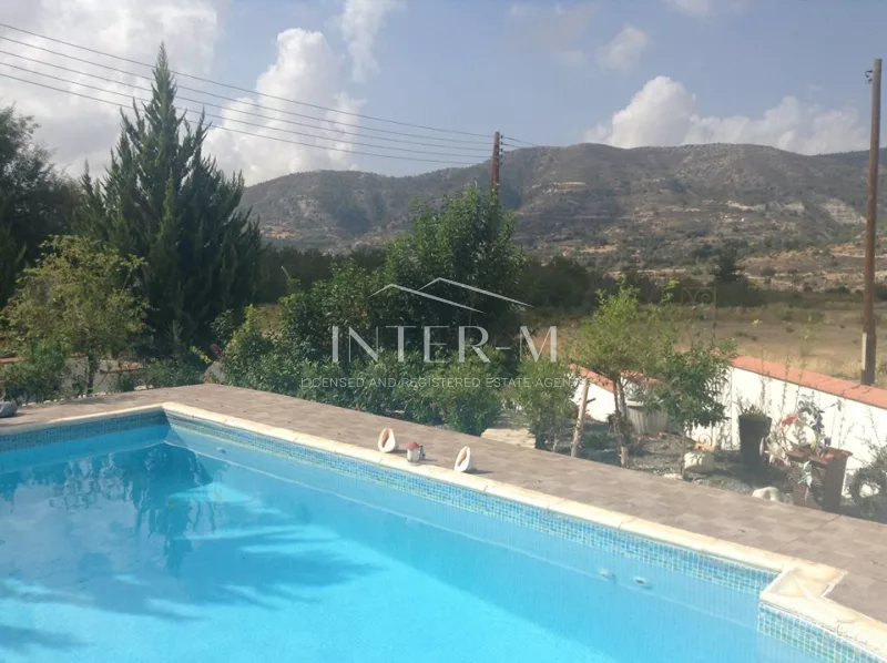 Villa For Sale In Lania (4 Bedroom) photo 2