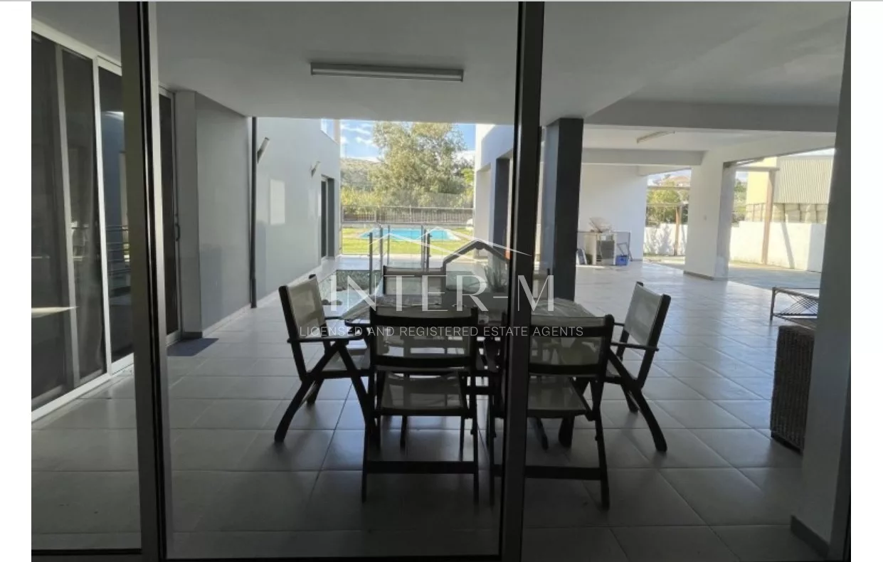 Villa For Sale In Pyrgos (4 Bedroom) φωτογραφία 3