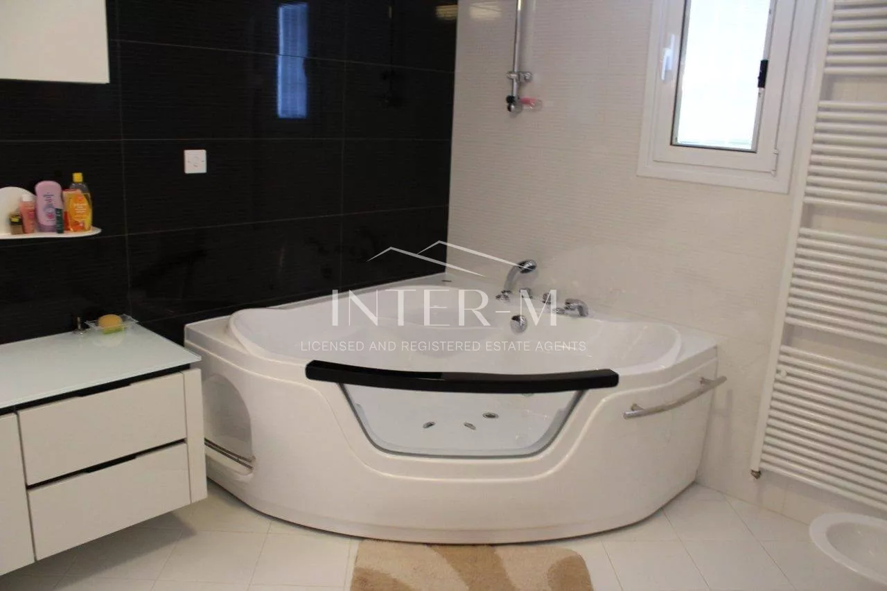 Detached House For Sale In Kalogiroi Area photo 4