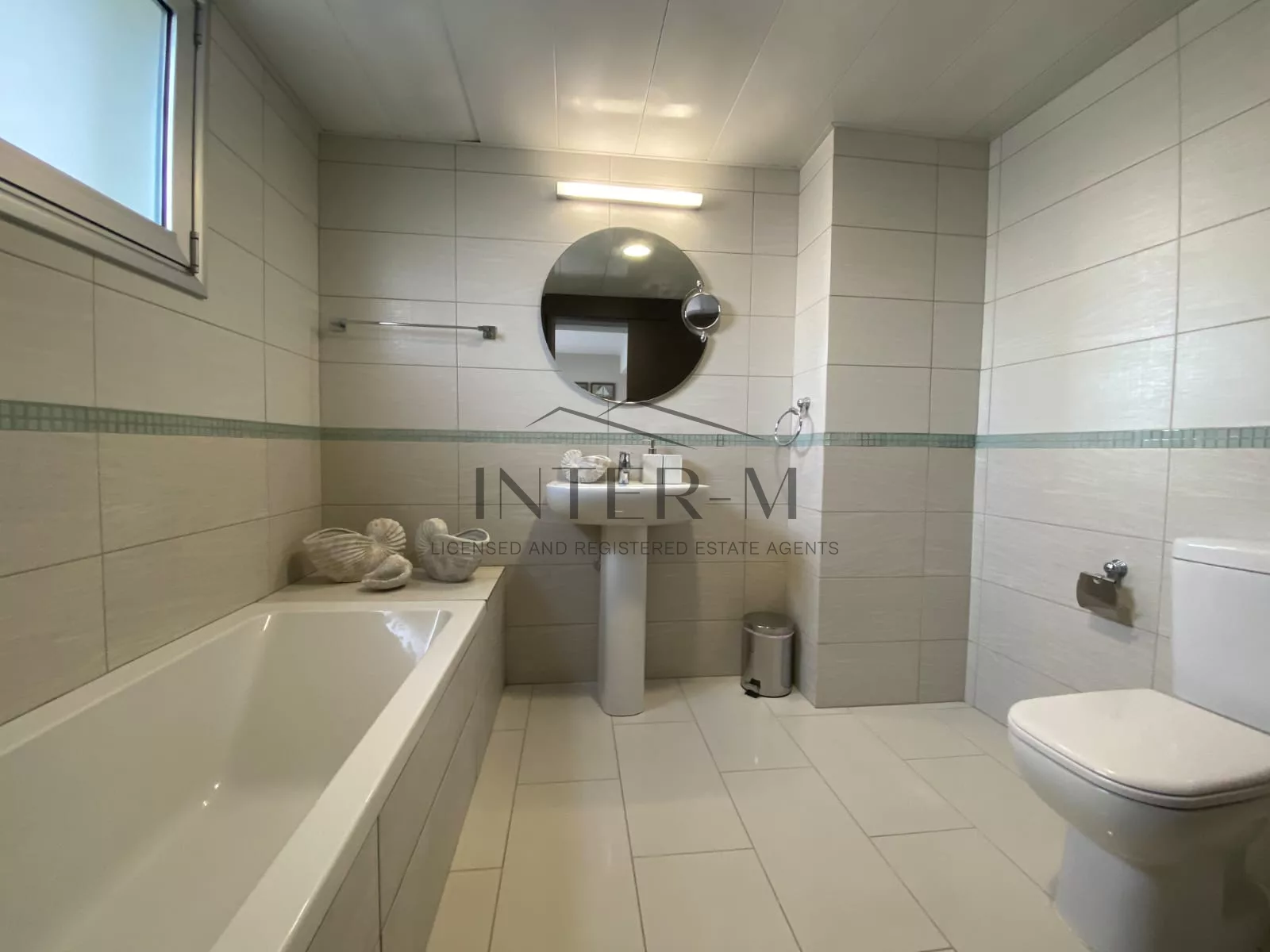 Apartment Recently Renovated For Sale In Molos Area , Limassol  (3 Bedroom) φωτογραφία 25