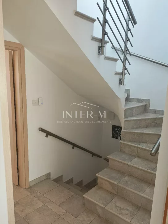 Beautiful 4-Bedroom Semi-Detached House For Sale – Aradippou, Agios Fanourios, Larnaca,Cyprus (4 Bedroom) φωτογραφία 7