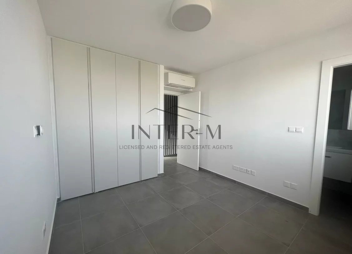 Beautiful Villa For Sale,Agios Athanasios Limassol  (4 Bedroom) photo 10