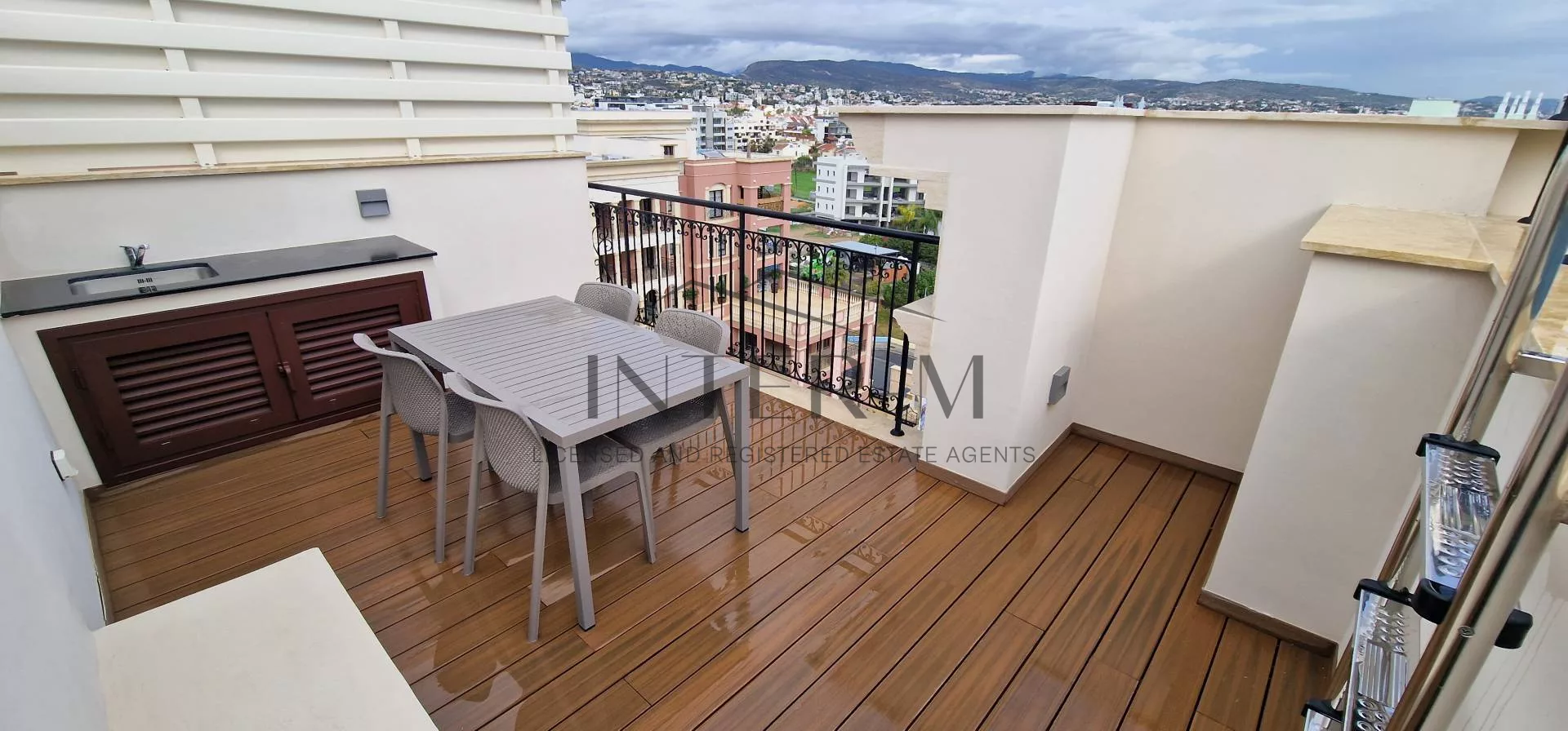 Luxury Penthouse For Rent In  Germasogeia , Limasool  (3 Bedroom) photo 14