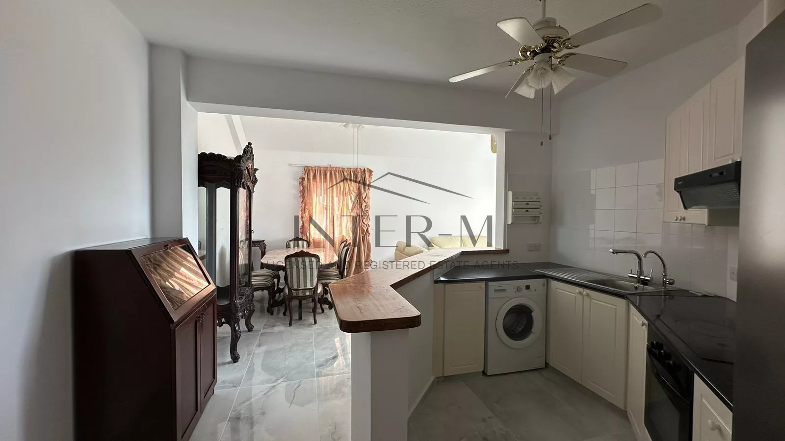 Top Floor 3 Bedrooms Apartment  (3 Bedroom) φωτογραφία 2