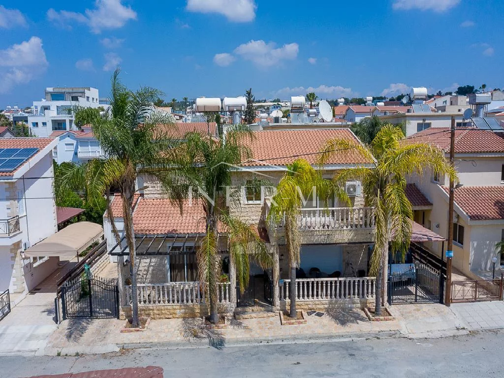 For Sale - Detached House In Agia Fila, Limassol (3 Bedroom)